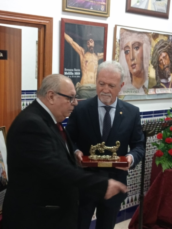 El Ateneo de Triana respalda la exaltación de la Semana Santa organizada por la Casa de Melilla