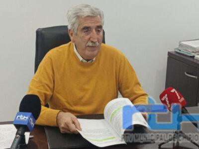 El Alcalde de Chipiona anuncia que el Tribunal de Cuentas lo absuelve y archiva las demandas por presuntas irregularidades en las nóminas de 2019