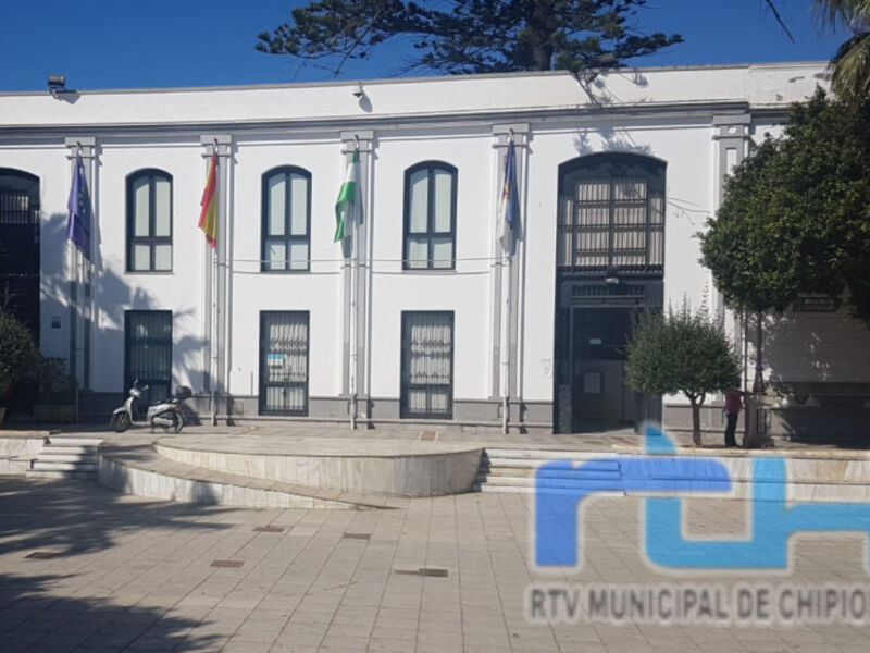 El Ayuntamiento de Chipiona proyecta un gran espacio verde con áreas para mascotas y familias junto a La Laguna 