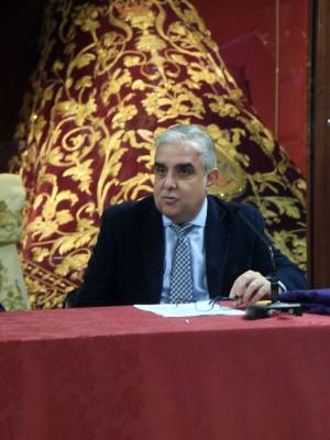  La Hermandad de San Benito acoge la presentación del cartel de la Tertulia Cofrade “El Costero” para la Semana Santa de Sevilla 2026