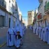 La tradición centenaria del Nazareno y la Esperanza vuelve a recorrer con solemnidad las calles ilipenses de Alcalá del Río