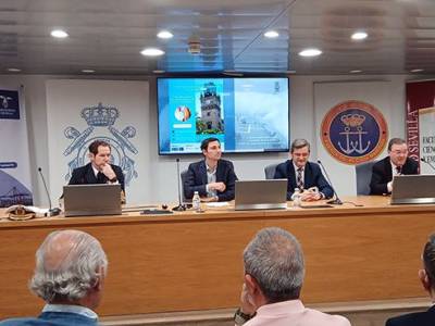 La Armada y Sevilla, un vínculo histórico analizado en las III Jornadas del Guadalquivir 
