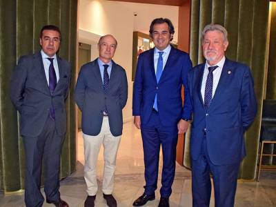 La Real Maestranza y el Hotel Colón acogen una noche de reconocimiento al arte del toreo 