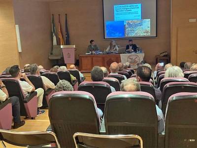 Notable éxito de las conferencias dedicadas a la figura de Álvaro de Bazán en Sevilla y Cádiz