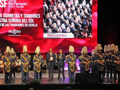 Sevilla celebra su talento en el Día de San Fernando