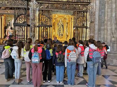  La Catedral abre sus puertas al alumnado para descubrir la historia, el arte y la fe que forjaron Sevilla 